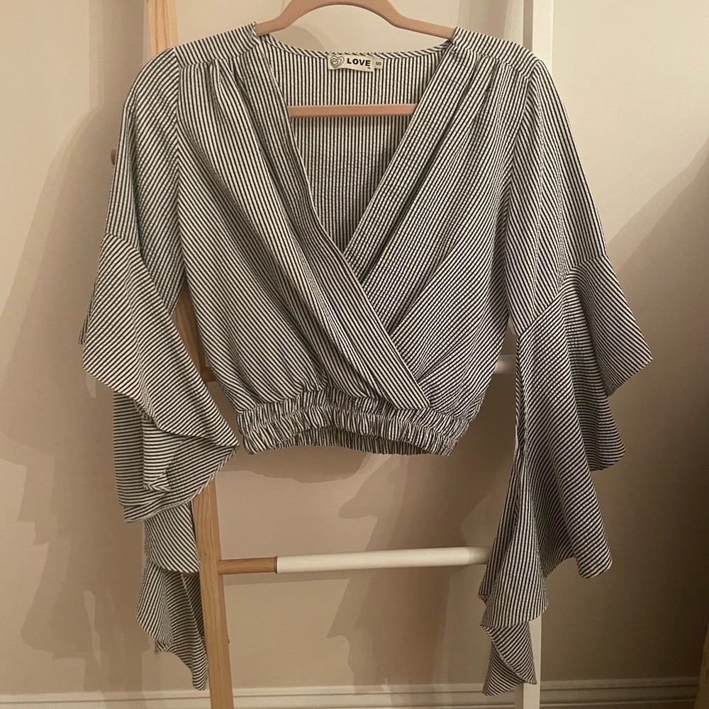 LF Top - Picture 2 of 3
